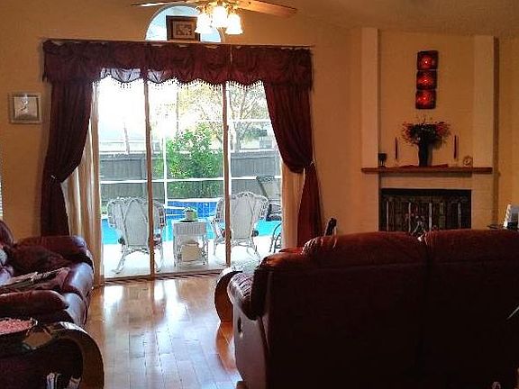 3rd image of 22203 Laver Ln