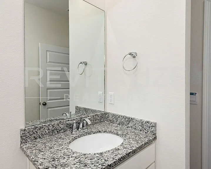 13330 Shea Cir — Photo 21