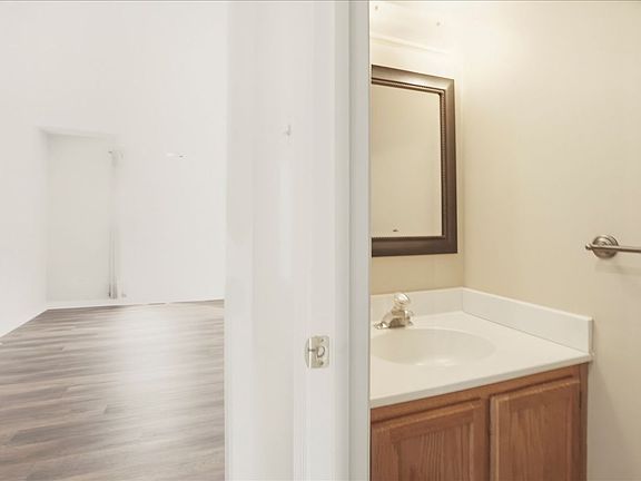 3rd image of 1810 Bramble Brook Ln