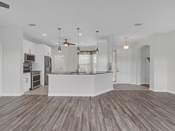 5th image of 5230 E 1st Square