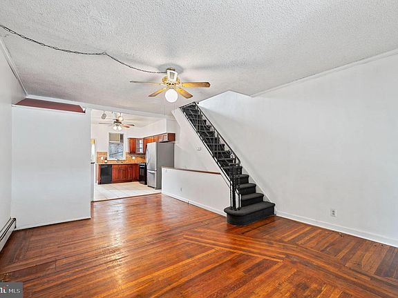 4th image of 2434 S Orkney St