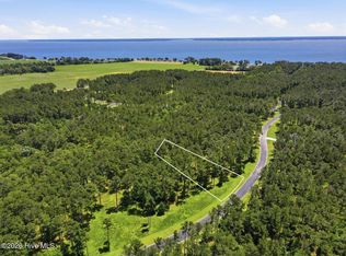 130 Ocracoke Drive, Oriental, NC 28571
