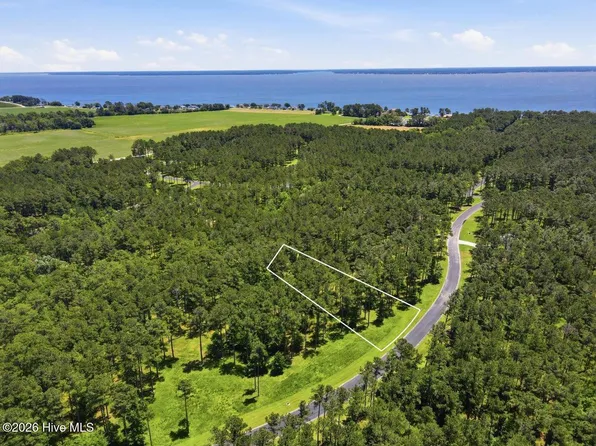 130 Ocracoke Drive, Oriental, NC 28571