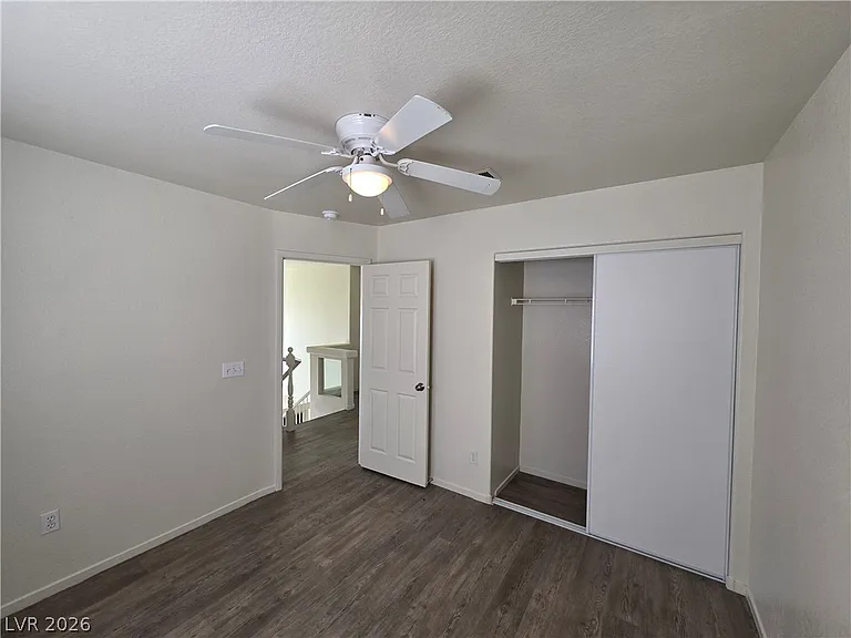 8829 Cornwall Glen Ave — Photo 45