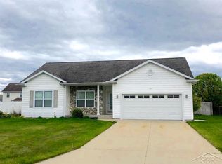 5831 Catberry Dr, Saginaw, MI 48603