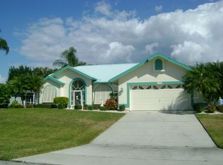 519 SE 20th Pl, Cape Coral, FL 33990