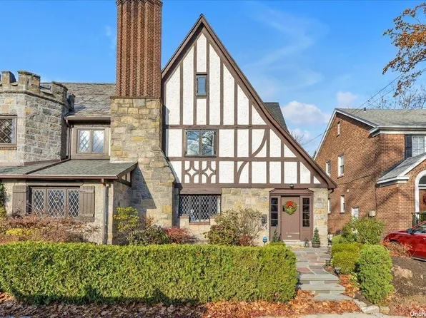 166-11 29 Avenue, Flushing, NY 11358