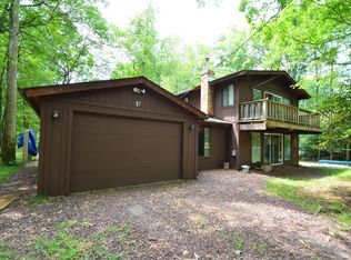 97 Kipling Ln, Albrightsville, PA 18210