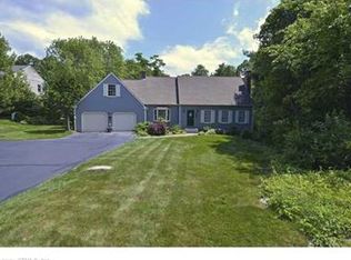 9 W Woods Dr, Clinton, CT 06413
