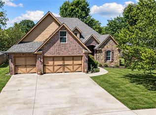 4404 SW Creek View St, Bentonville, AR 72713