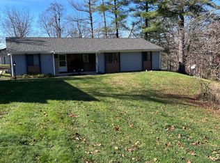 5909 University Heights Dr, Athens, OH 45701