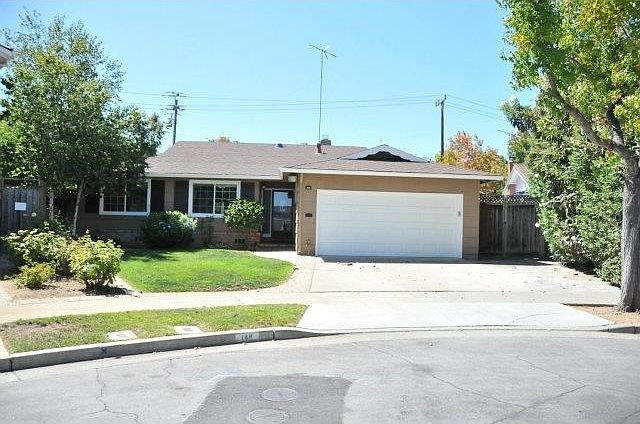 1st image of 148 Cromart Ct
