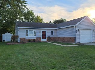 1980 Birch Ln, Aurora, IL 60506