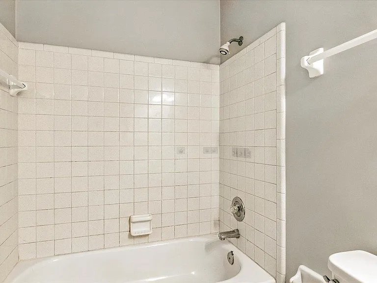 3232 Riddle Dr — Photo 21