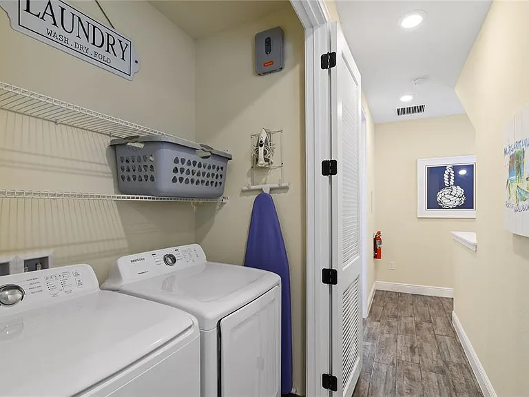 8040 Lost Shaker Ln — Photo 39