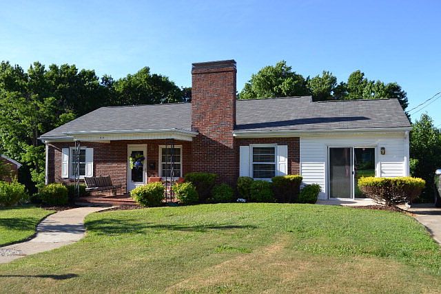 1st image of 128 Pineview Dr