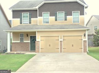 3945 Pointe Vecchio Cir, Cumming, GA 30040