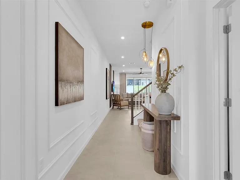 2312 Zaballina Pl — Photo 33