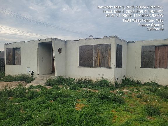 2nd image of 1244 W Pontiac Way