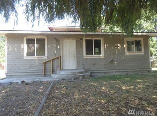 720 S 8th St, Sunnyside, WA 98944