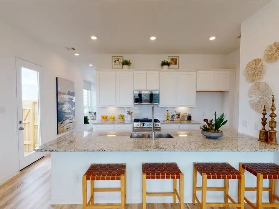 2nd image of 5607 Foggy Vine Ct