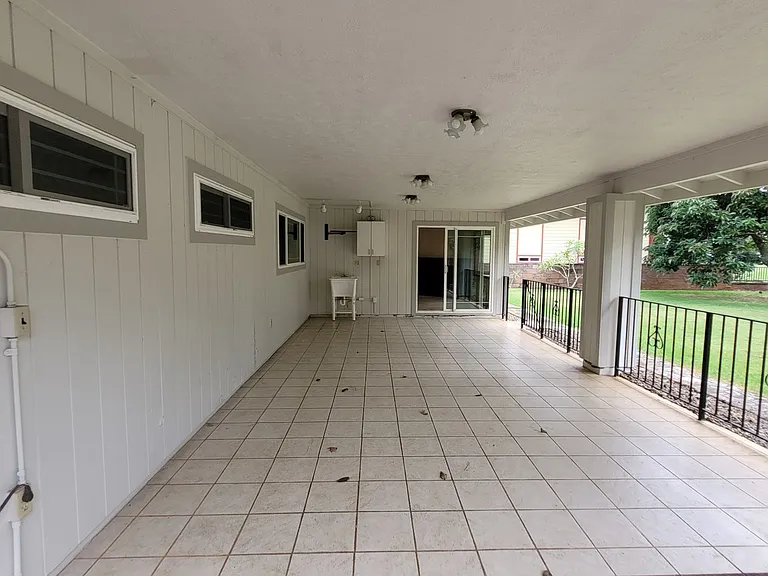 95-034 Kuahelani Ave — Photo 42
