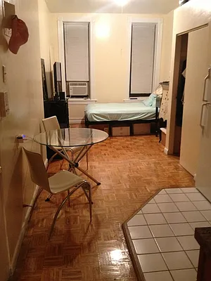 Rented by Gridiron Realty Group LLC | media 5