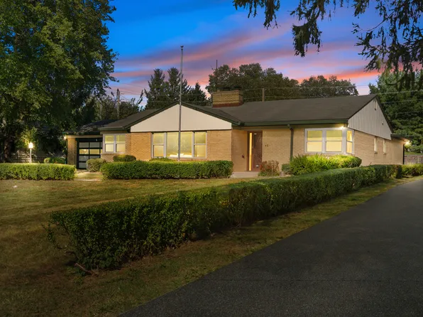 44 Kessler Boulevard West Dr, Indianapolis, IN 46208