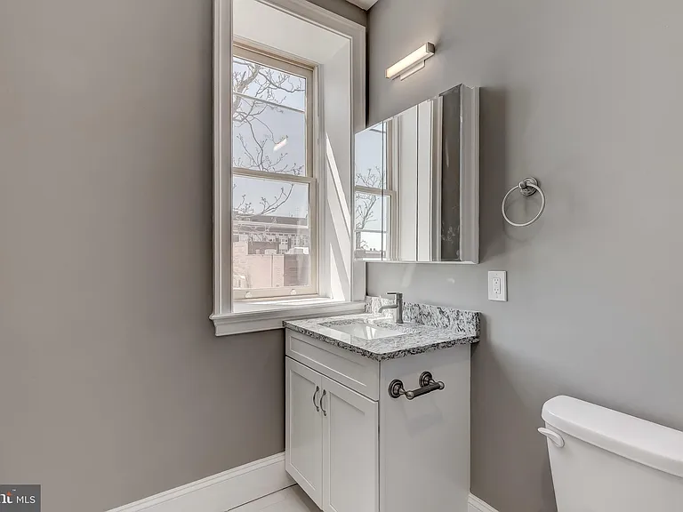 1214 Eutaw Pl #102 — Photo 20