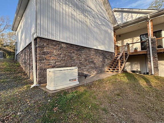 4th image of 177 Green Creek Trl