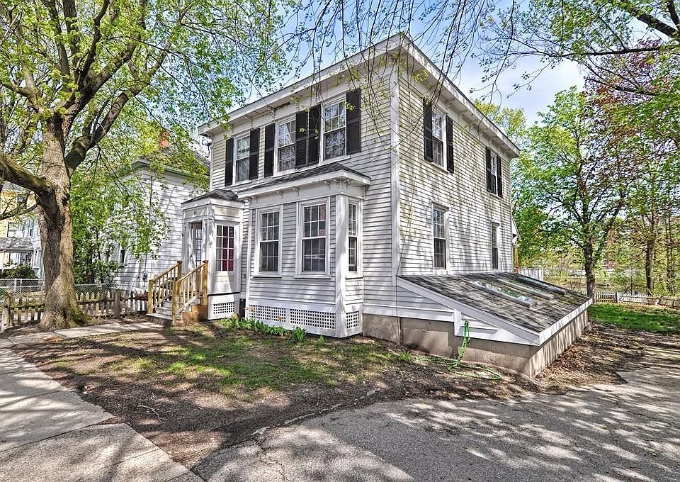 2nd image of 69 South St