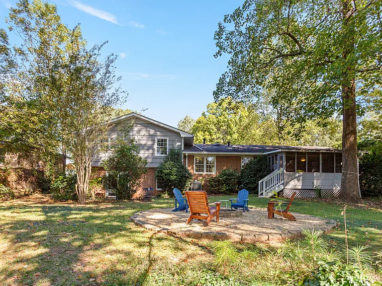 3987 Allenwood Way — Photo 26