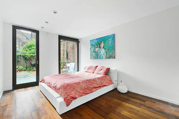 Rented by Compass | media 4