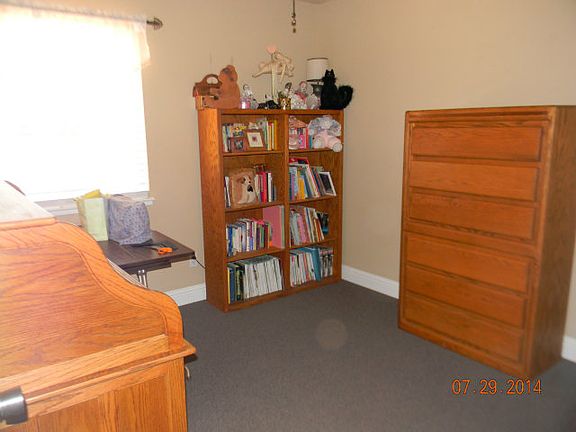 5th image of 841 Versailles Dr