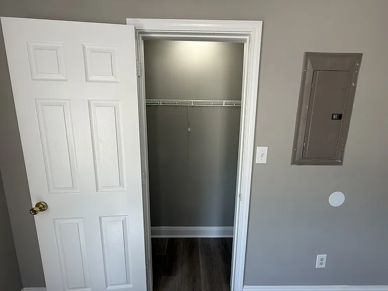 209 Westchester Cir #1 — Photo 12