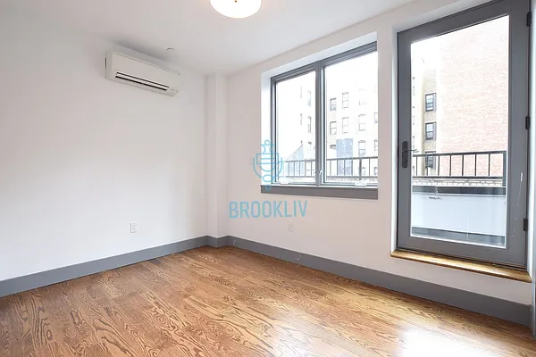 Rented by null | media 19