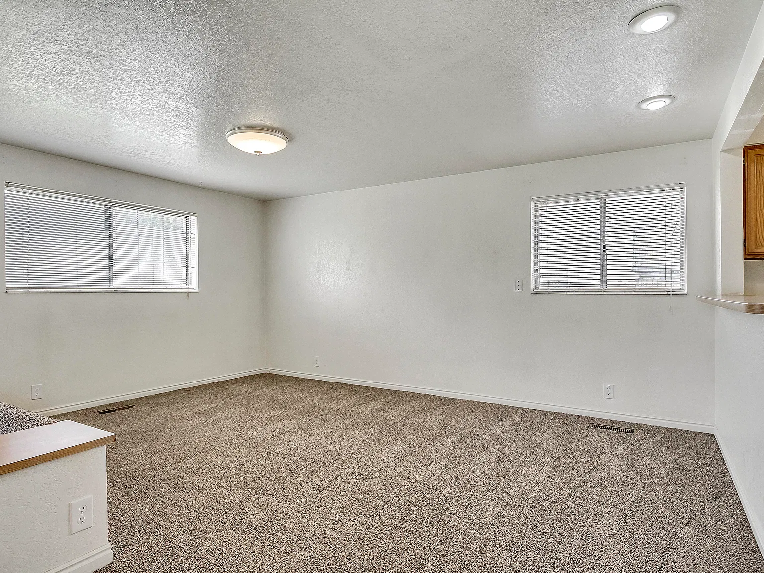 2 bed, 1100 sqft, $1,495 — Photo 3