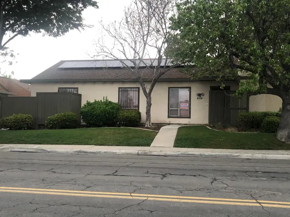 8840 Flanders Dr, San Diego, CA 92126