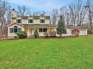 11 Sandys Way Ln, Wapwallopen, PA 18660
