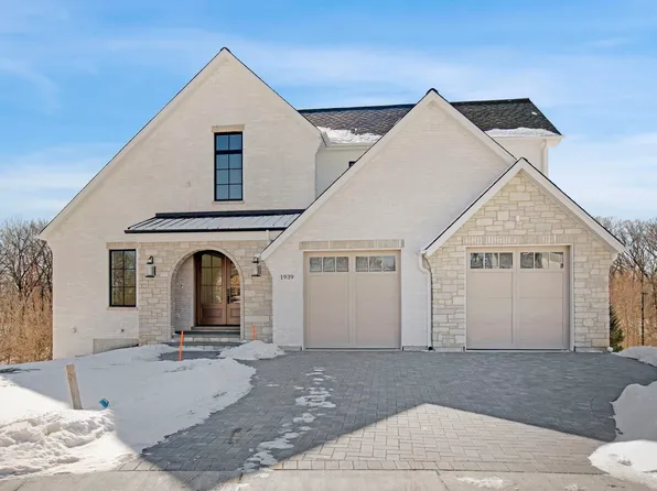 1945 N Northumberland Pass #5, Palatine, IL 60074