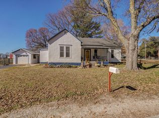 101 S Frazier Ave, Ash Grove, MO 65604