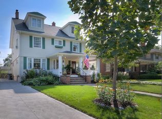 1527 Arthur Ave, Lakewood, OH