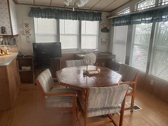 4th image of 39146 Otis Allen Rd #180