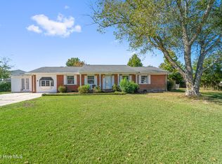 1419 Davis St, Jacksonville, NC 28540