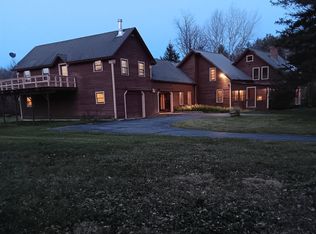 55 Paris Rd, Stark, NH 03582