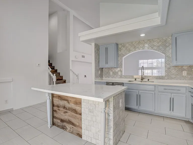 3557 Sedwick Dr — Photo 13