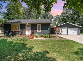 1505 Wyllys St, Midland, MI 48642