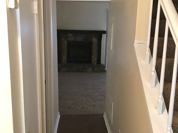 3rd image of 798 Heritage Oaks Dr