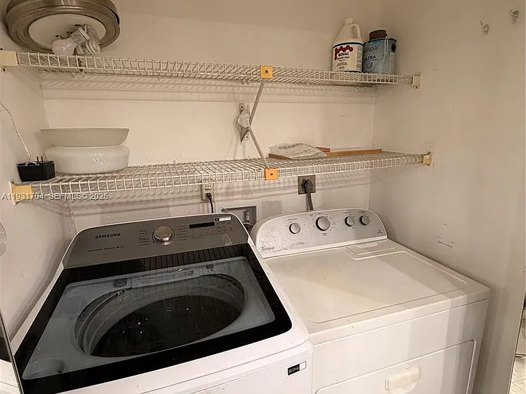 7460 La Paz Blvd #310 — Photo 5