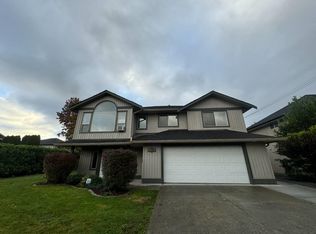 20220 Chigwell St, Maple Ridge, BC V2X 3P5